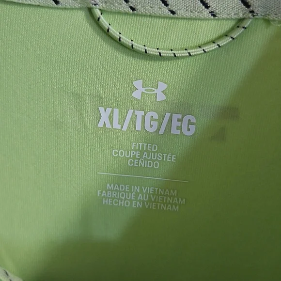 UNDER ARMOUR MEN'S TRAIL RUN 1/4 ZIP ATHLETIC TOP: NEON GREEN: NEW WITH TAGS: XL - Picture 3 of 6